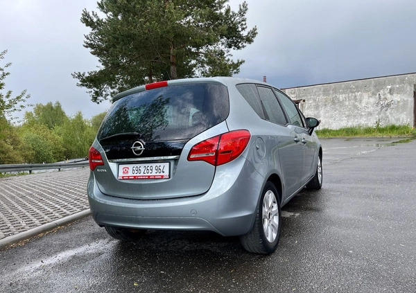 Opel Meriva cena 21900 przebieg: 148499, rok produkcji 2011 z Barczewo małe 466